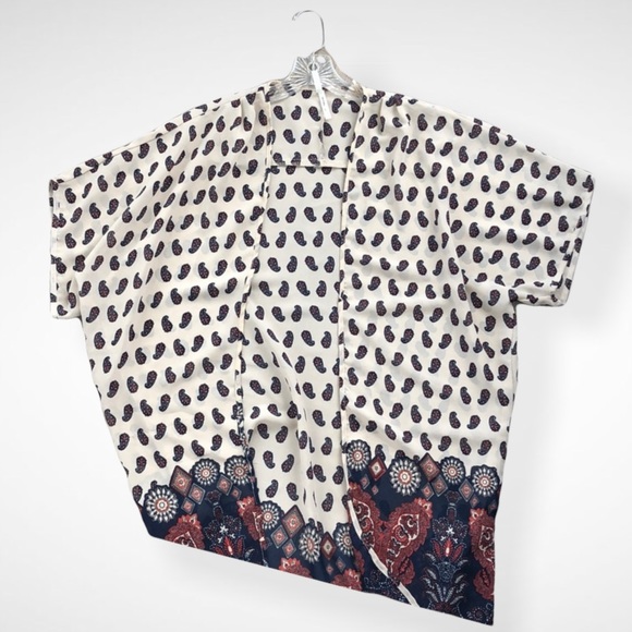 Live 4 Truth Tops - Kimono Duster